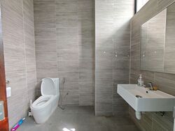 Interlocal Centre (D5), Factory #466473081